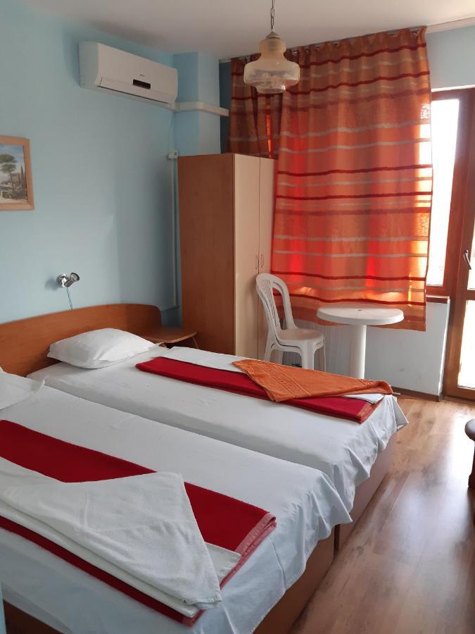 Nelly Guest House Sozopol Bagian luar foto