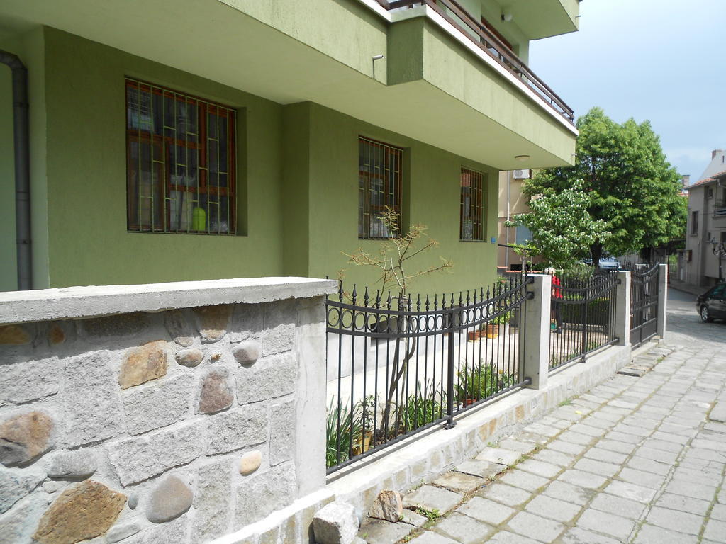 Nelly Guest House Sozopol Bagian luar foto